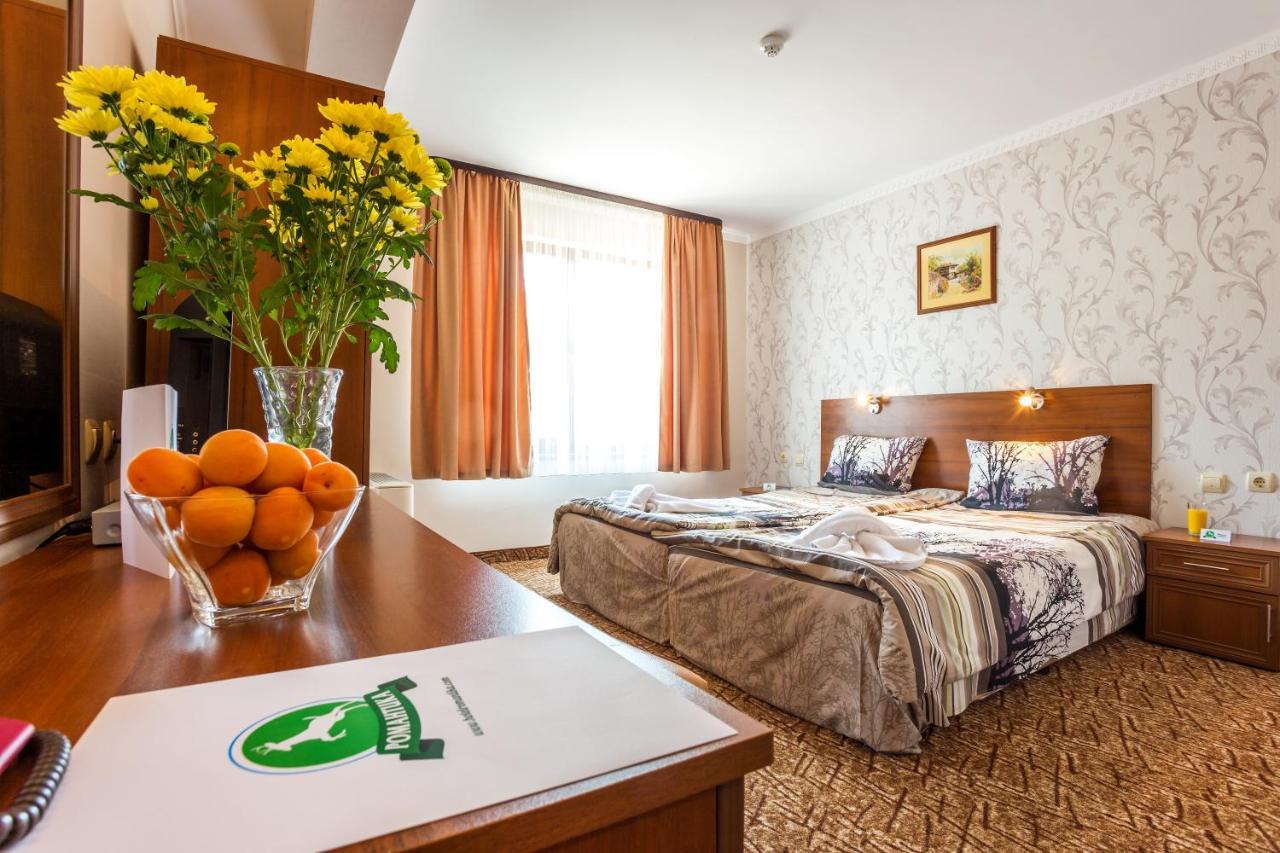Family Hotel Romantika Velingrad Exterior foto