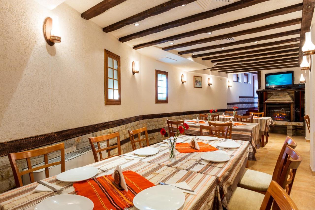 Family Hotel Romantika Velingrad Exterior foto