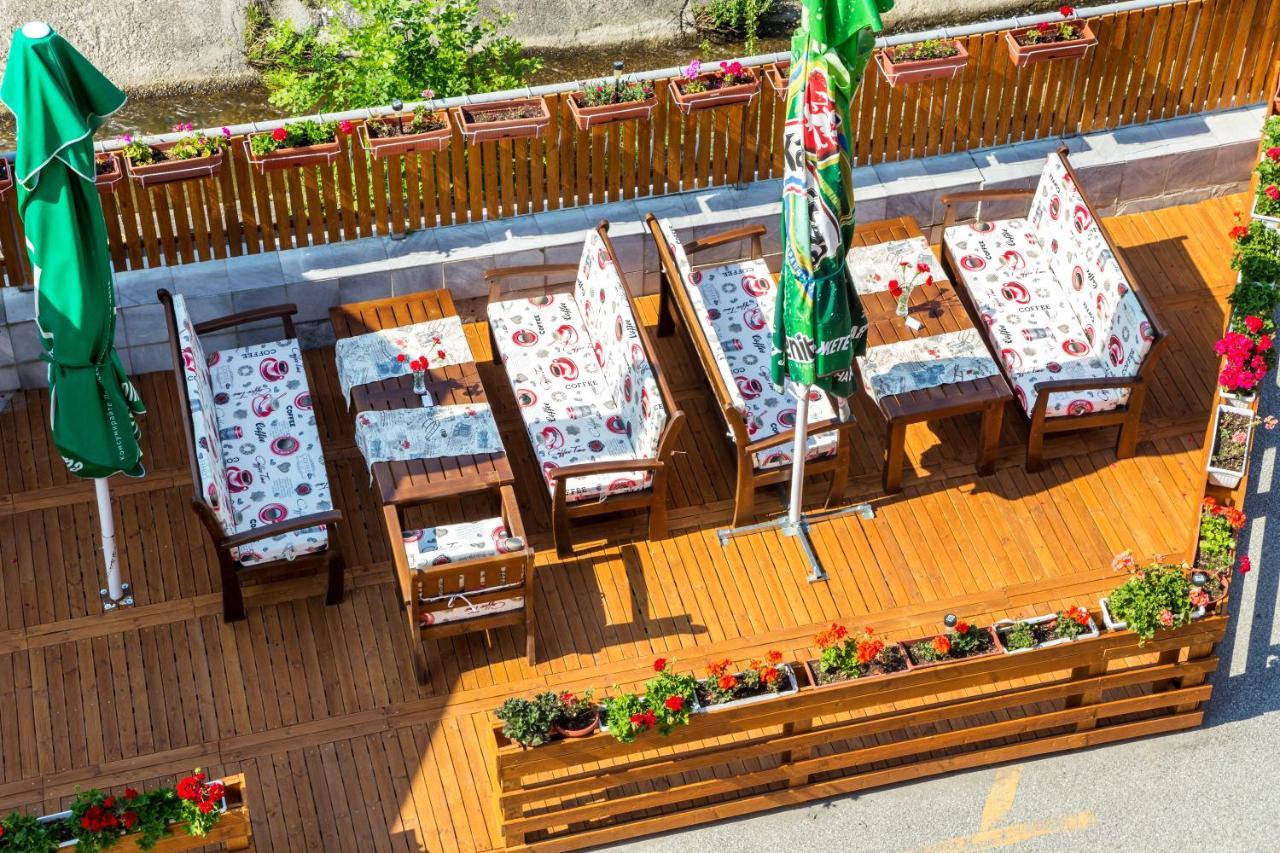 Family Hotel Romantika Velingrad Exterior foto